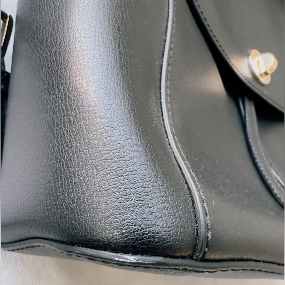 NWT Michael Kors Rivington Medium Leather Backpack in Black - Picture 11 of 16